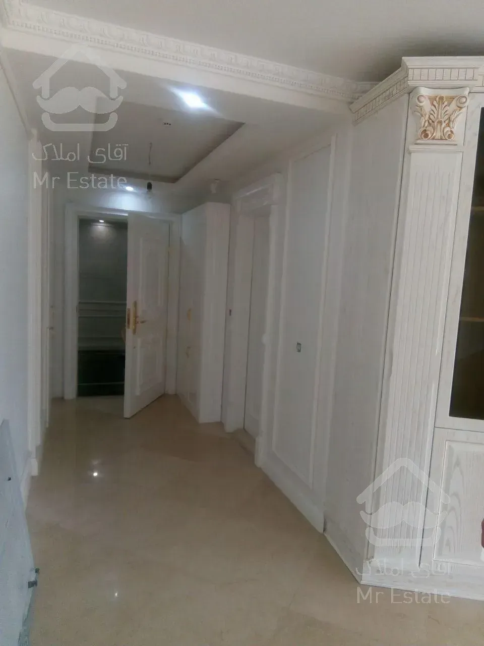 رهن و اجاره آپارتمان 165 متری آجودانیه