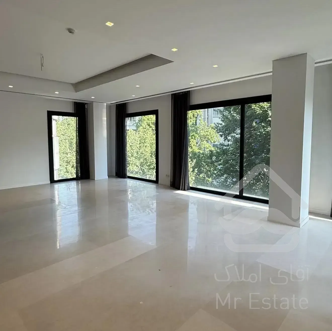 ۲۶۰متر/مدرن/تراس کاربردی