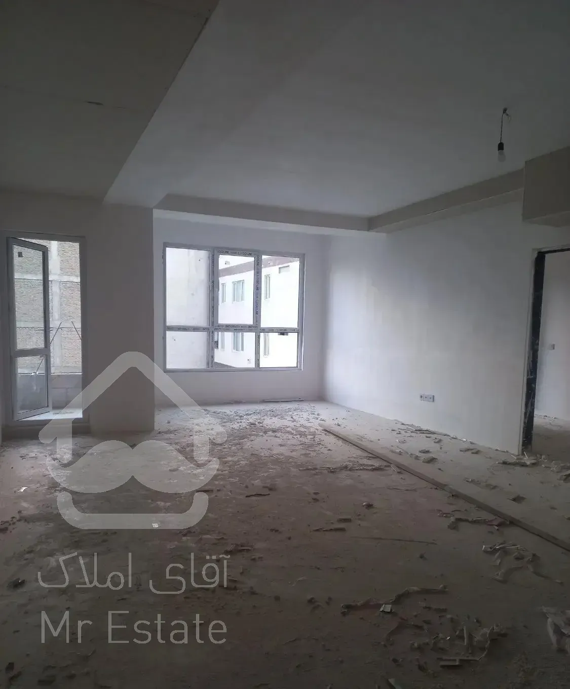کوکب غربی، ۱۴۰ متری، ۳ خواب