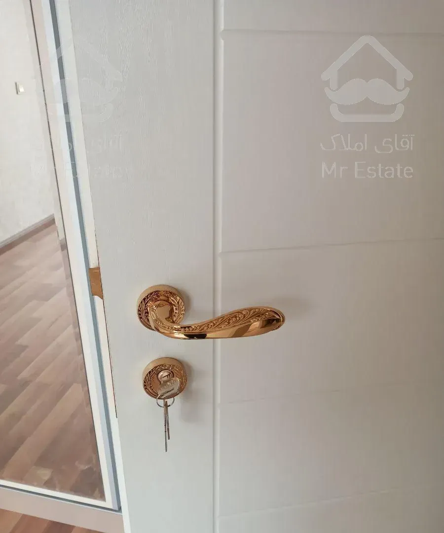 شهرآرا روبروی پارک ۹۵متر نوساز فول امکانات