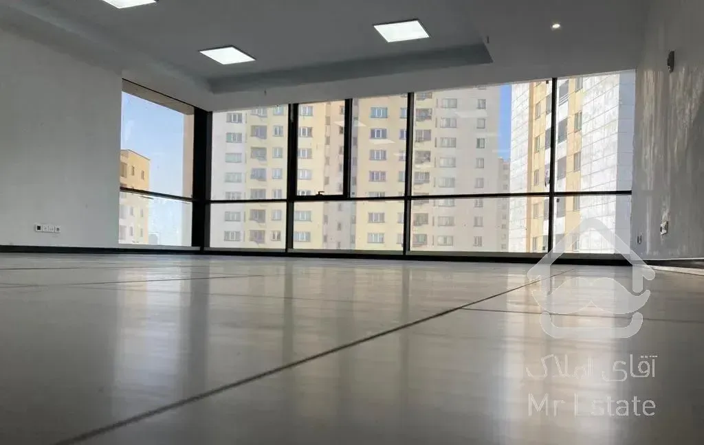 دریاچه چیتگر ۷۰ متر اداری آکاداسنتر