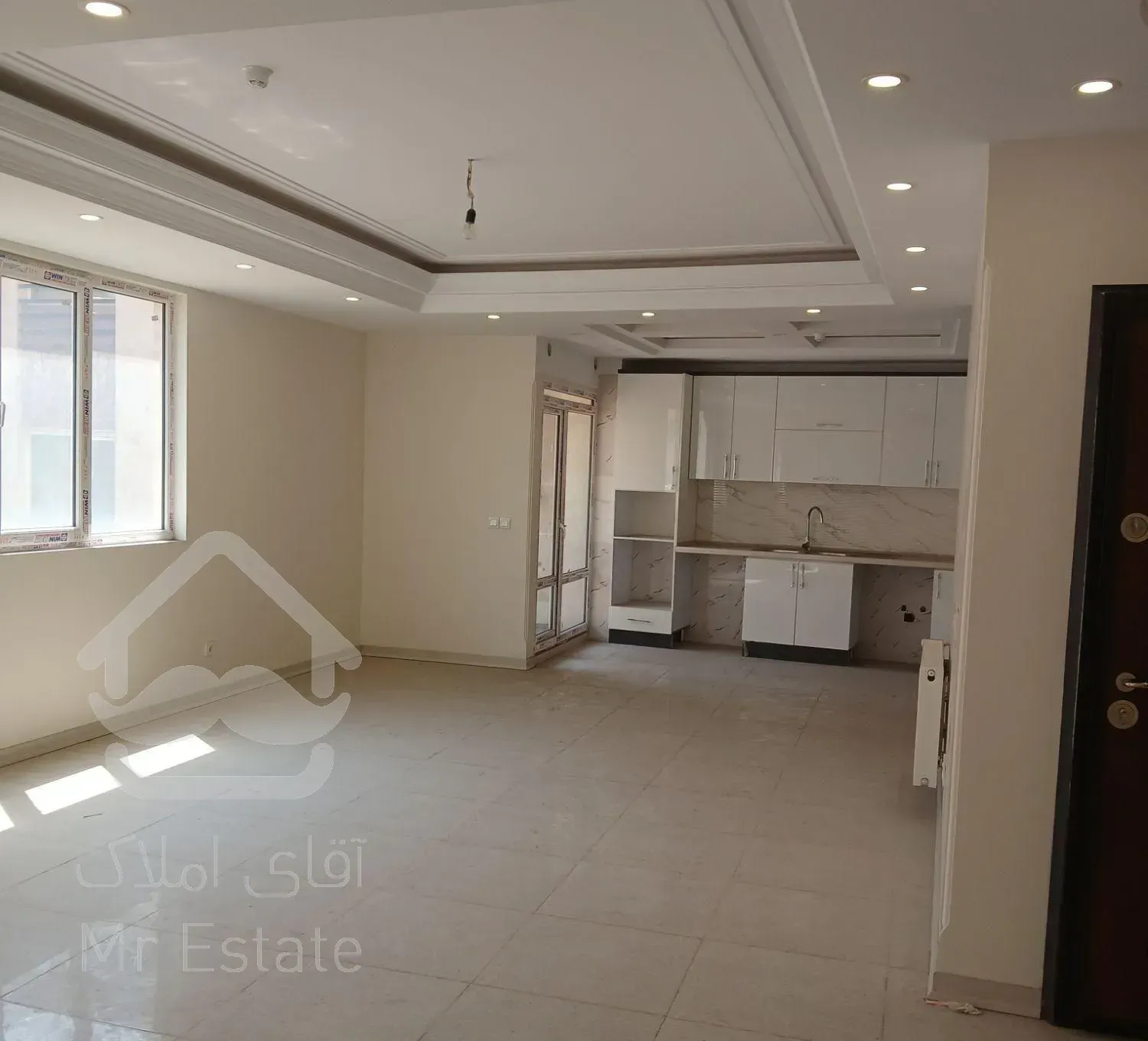 ۱۱۳ متر آپارتمان  ۳ خوابه در پلیس شیخ صفی سرباز