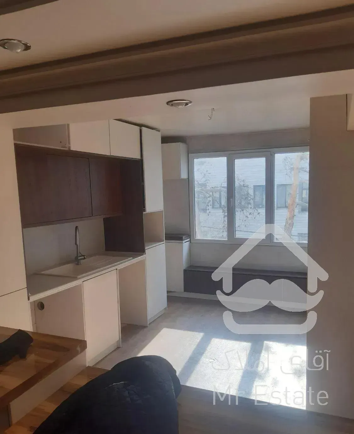 ۱۱۰متر وزوائی