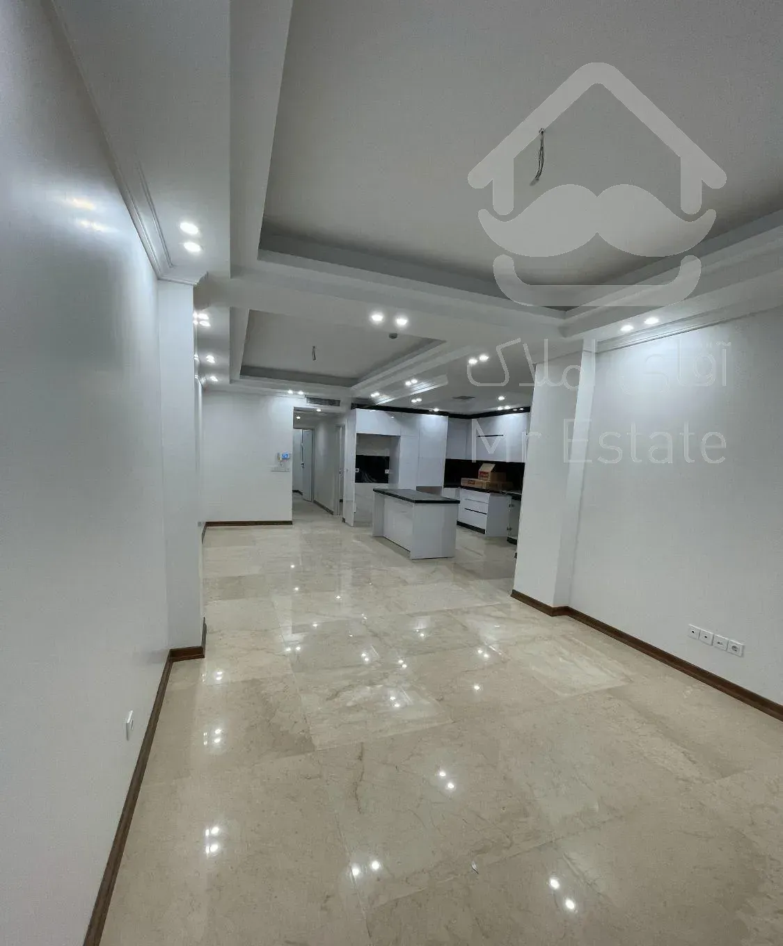 فروش آپارتمان ۹۰ متری ۲ خوابه در توحید