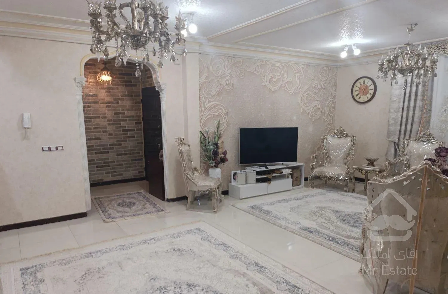 فروش آپارتمان ۱۱۰ متری ۲ خوابه طبقه ۲ در پردیس