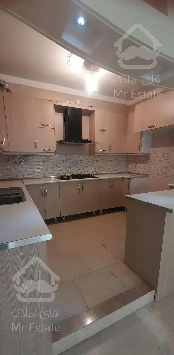 ۸۲ متر/ ۲خواب / فول امکانات      (  قابل تبدیل  )