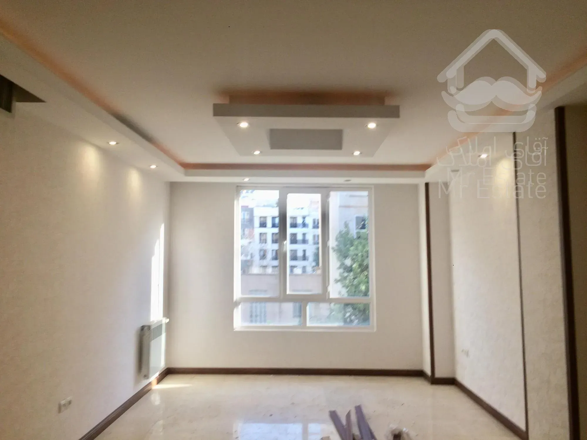 ۱۲۵ متر آپارتمان در فردوس شرق