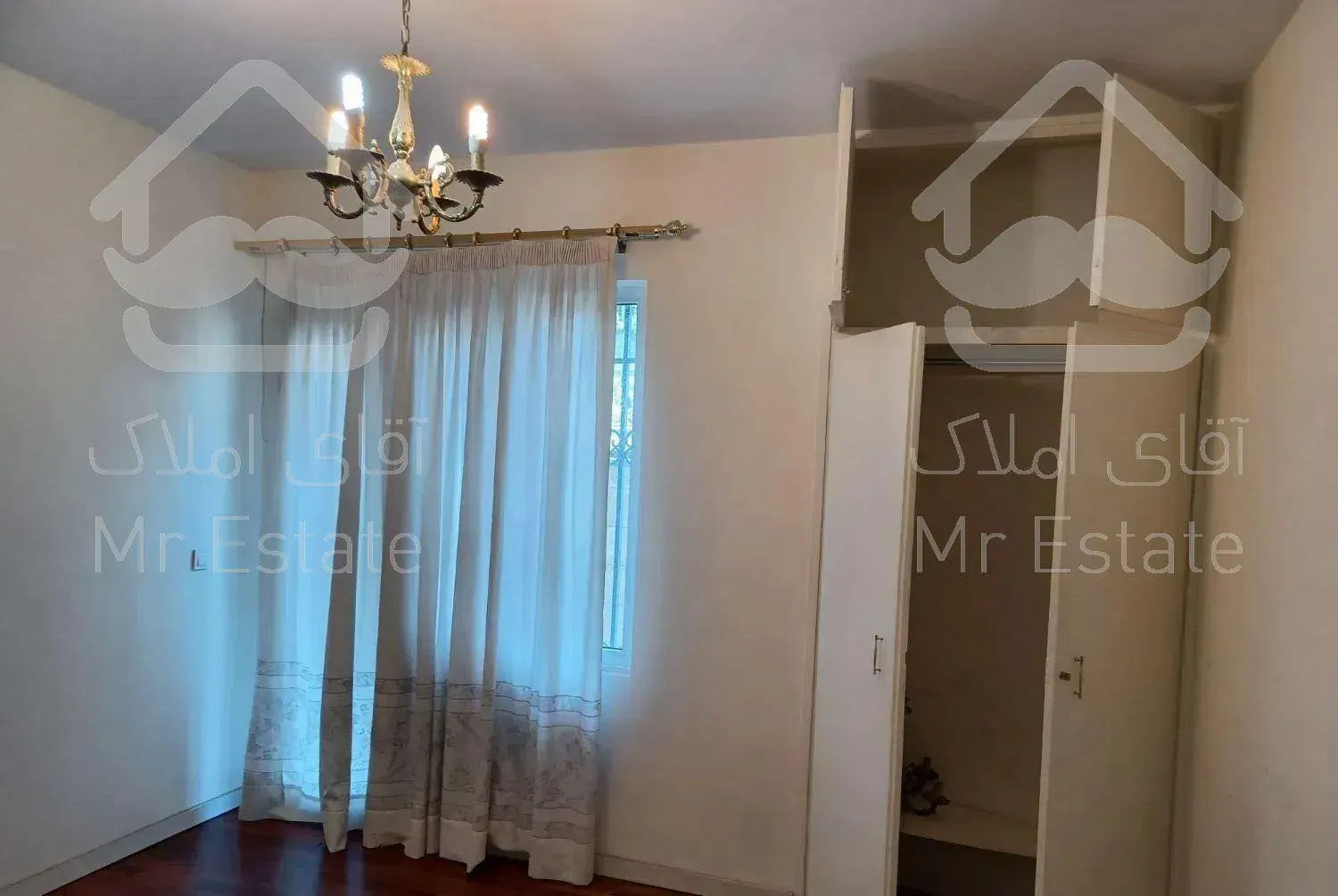 آپارتمان ۸۹ متری دو خوابه