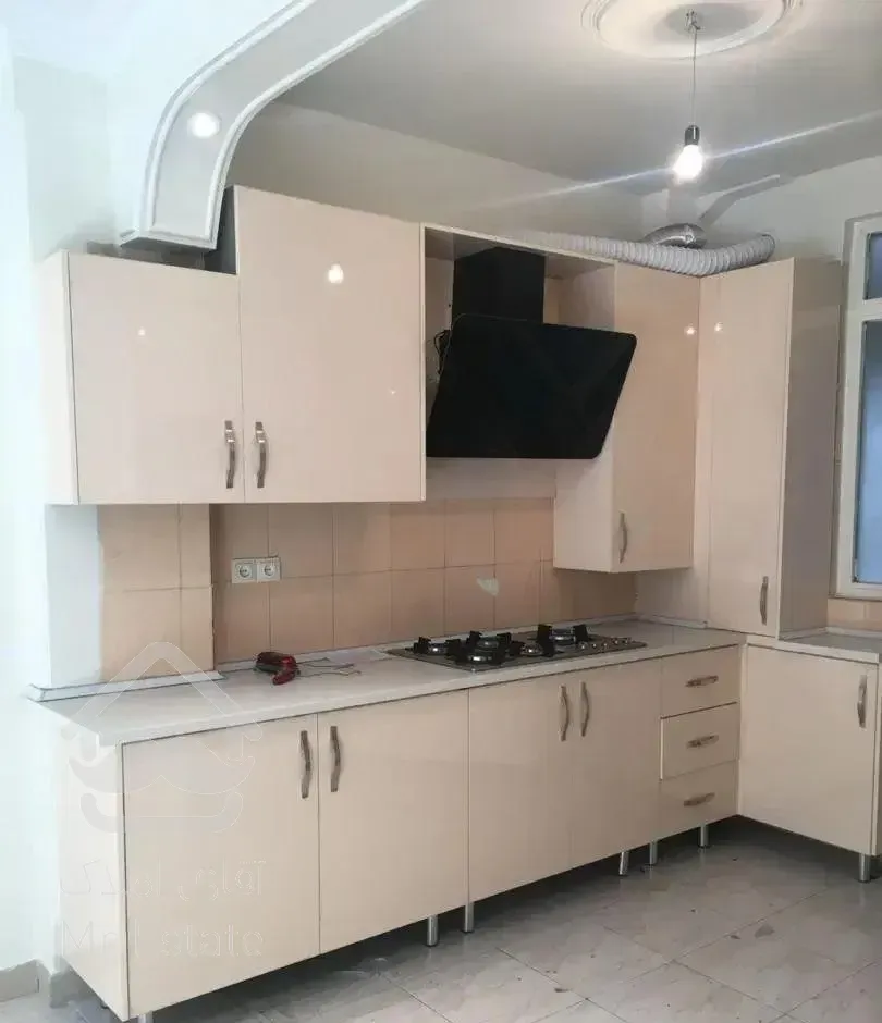 ۴۵متر پارکینگ دار(خ پیروزی) محصل