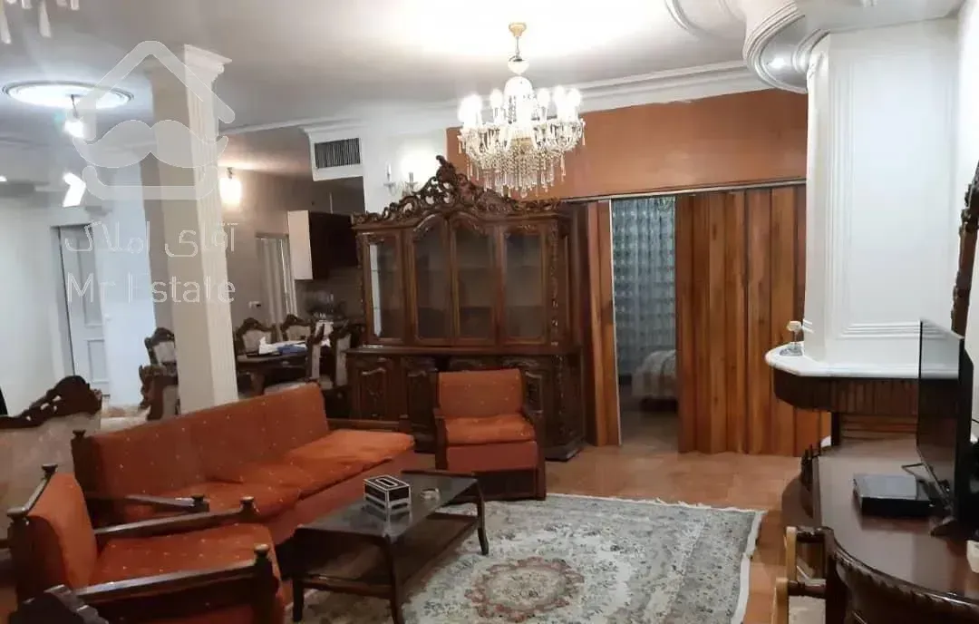 روبروی میدان سنایی مبله 130 متری