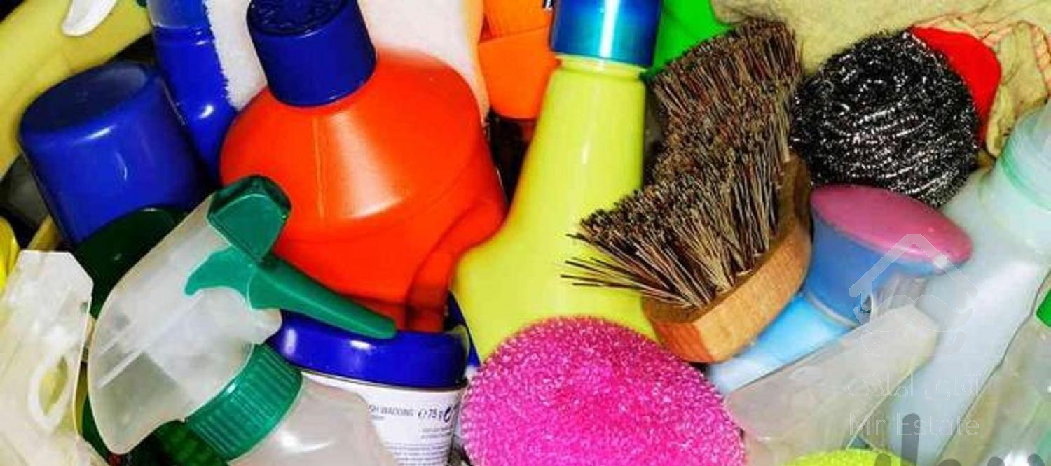 خدمات نظافت منزل راه پله ساختمان ادارات