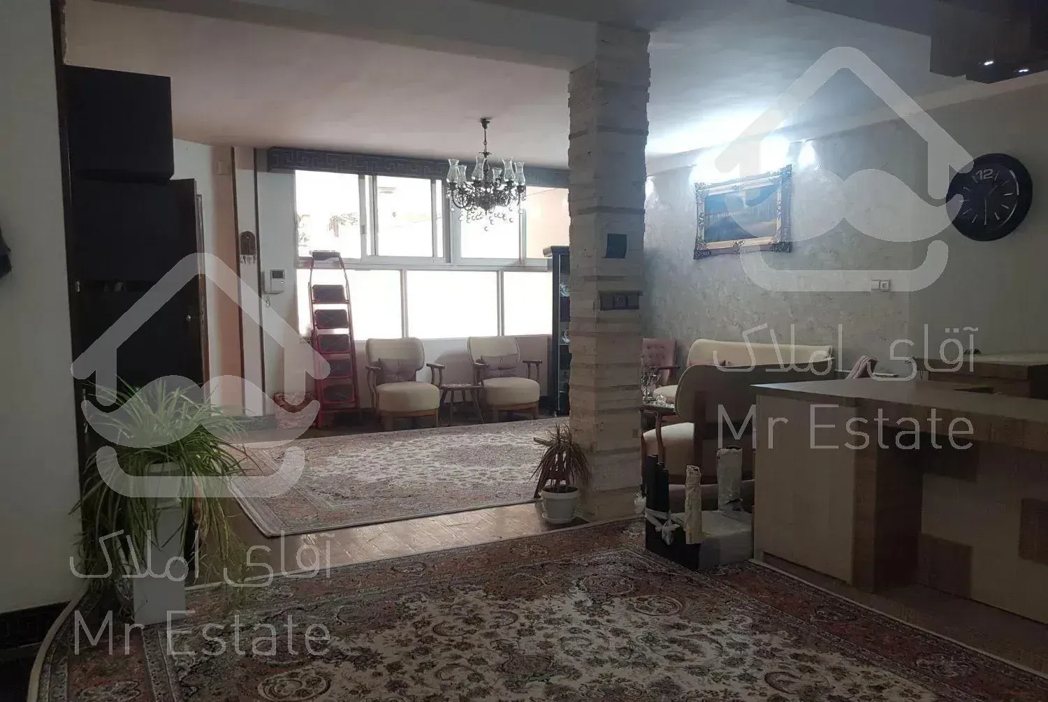 ۱۰۳ متر دانشجو یک کوچه فاصله با معلم