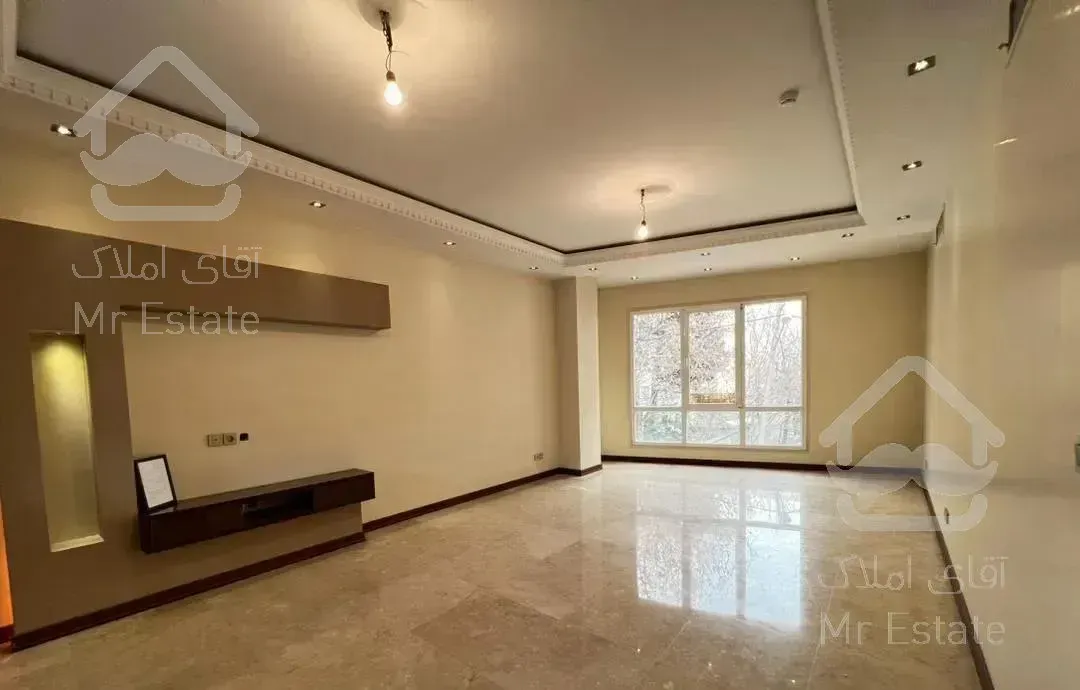 آپارتمان ۱۰۵ متری/۲خواب( روی لابی )