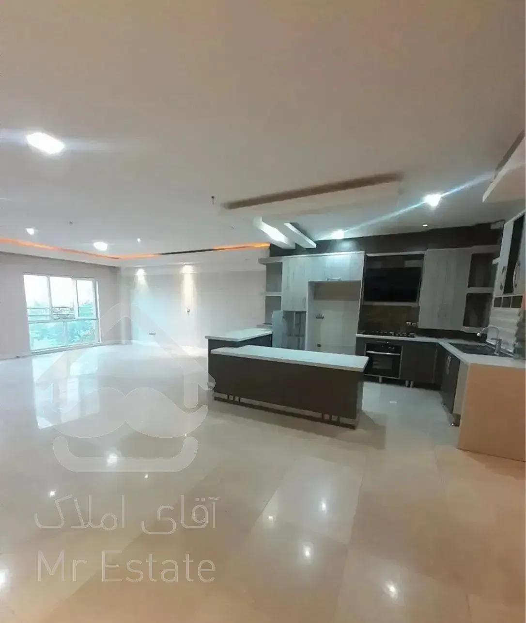 ۱۵۰متر/۲ پارکینگ سندی/فول امکانات