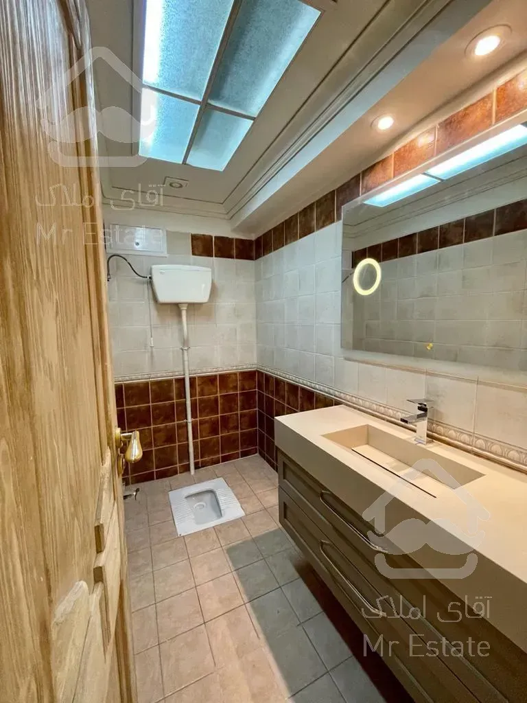 اجاره و رهن آپارتمان محمودیه 135  متر لوکس