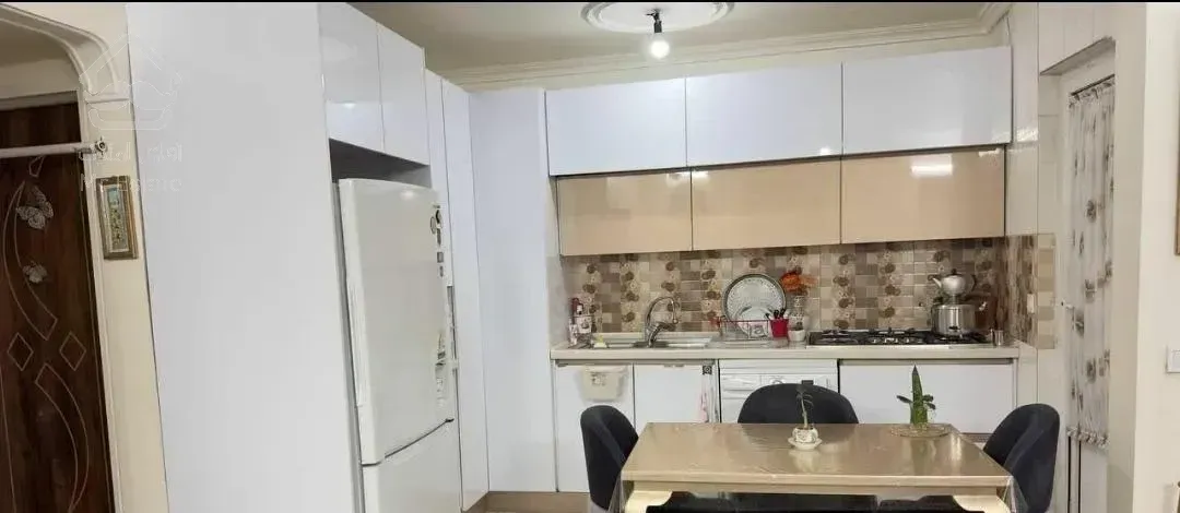 50متر/دو واحدی/فول امکانات/خوش نقشه