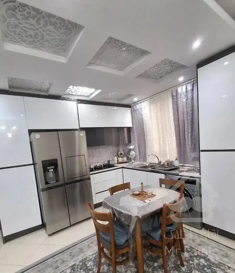 ۶۰ متر ،دوخوابه، تمیز ،نور گیر عالی