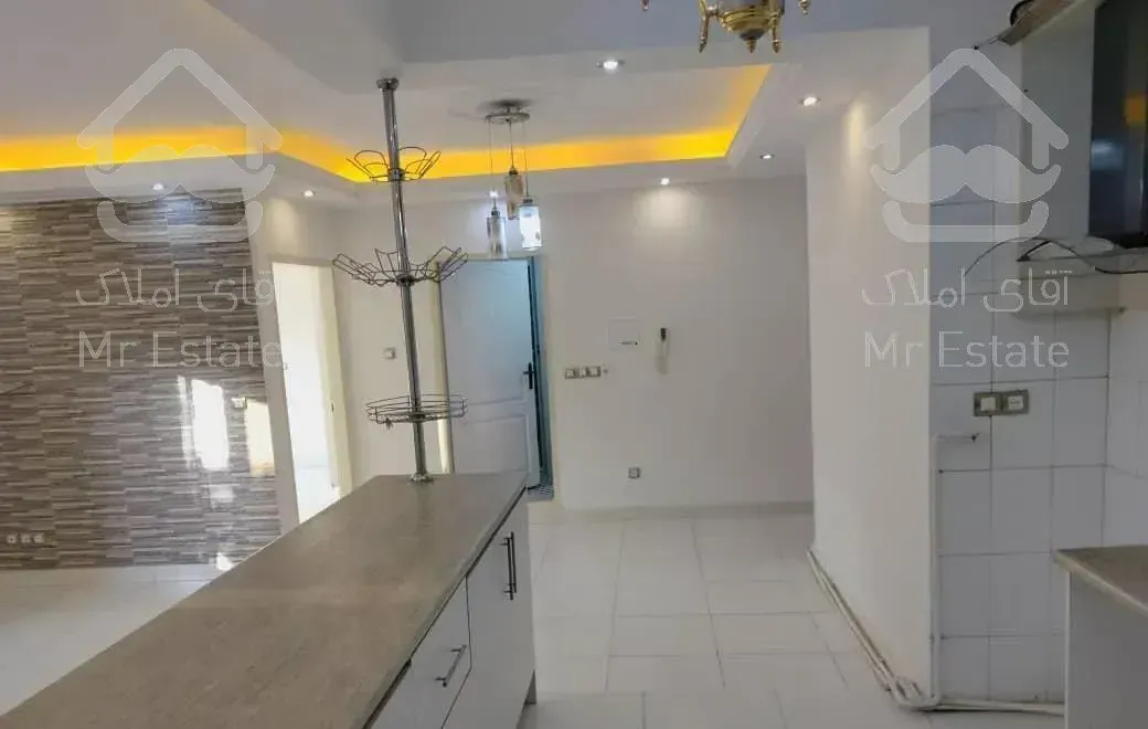 ۸۰ متری شیک در فاز ۴ اندیشه