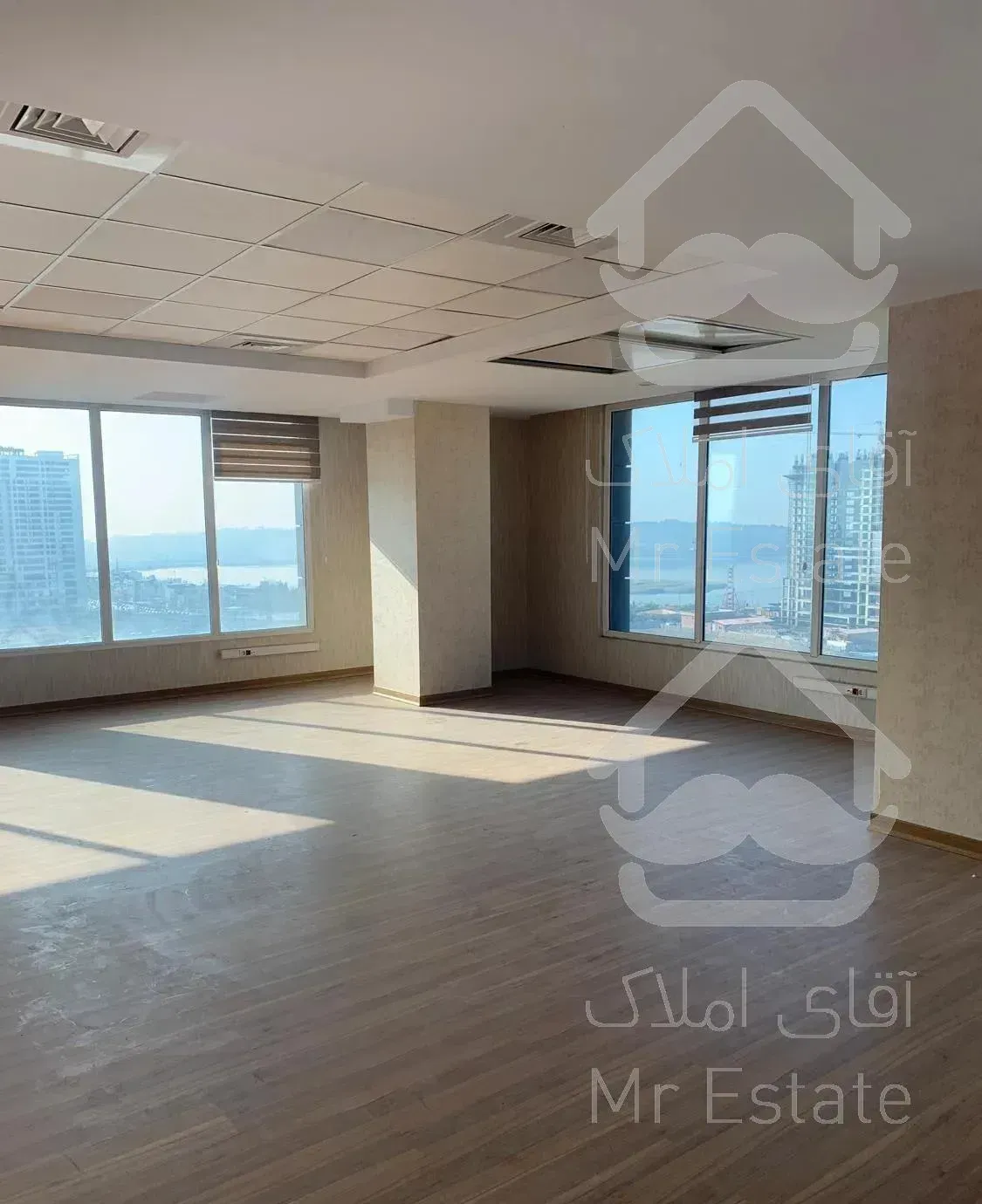 واحد اداری ۱۲۰ متر فلت سند اداری ویو دریاچه