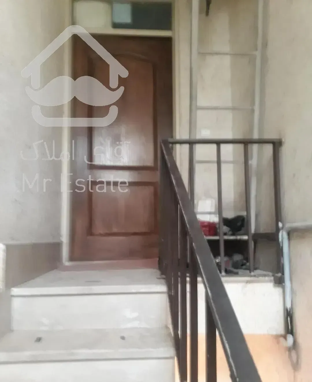 اپارتمان ۸۰ متر دو خوابه در یک ونیم طبقه