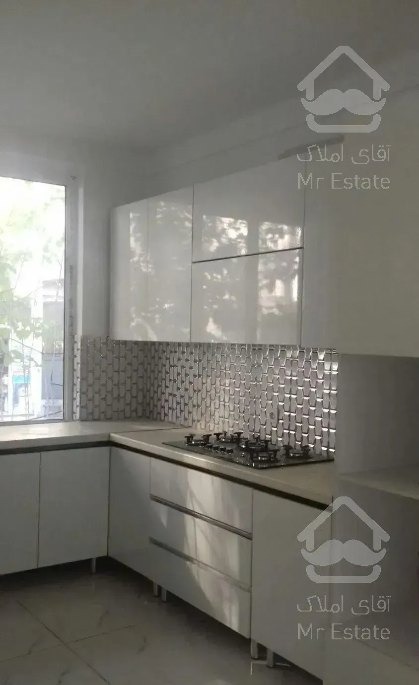 آپارتمان 203 متر 4 خوابه