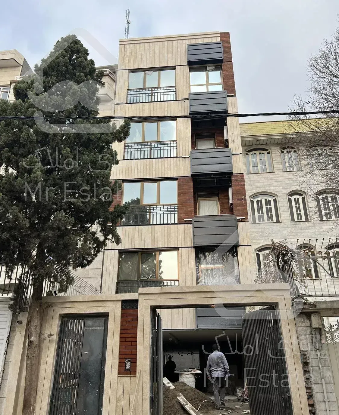 ۹۵ متر فول امکانات کلید نخورده