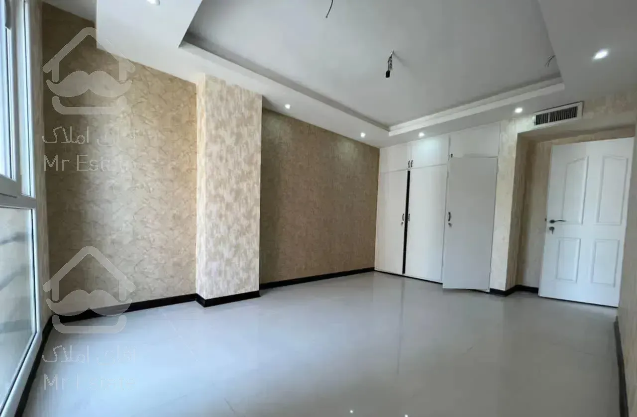 شیخ بهایی جنوبی ۱۳۵ متر نوساز