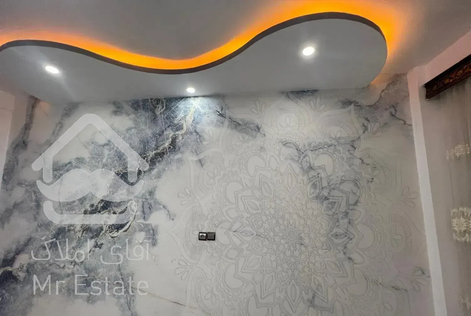 اپارتمان ۶۵ متری شیک طبقه اول در بلوار هزار