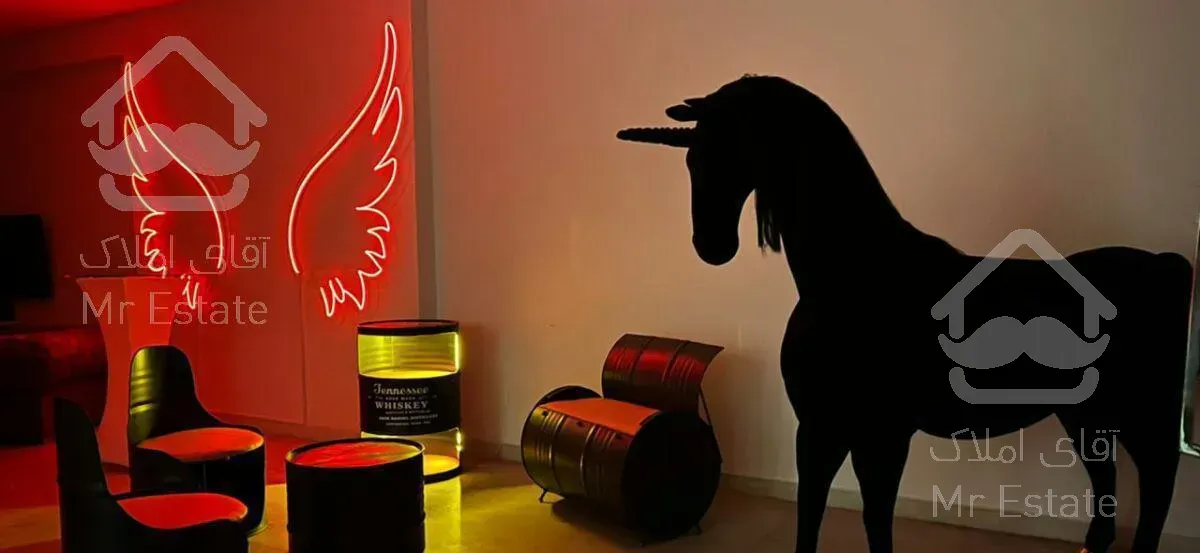 ویلا   ساحلی   فول   لب   دریا