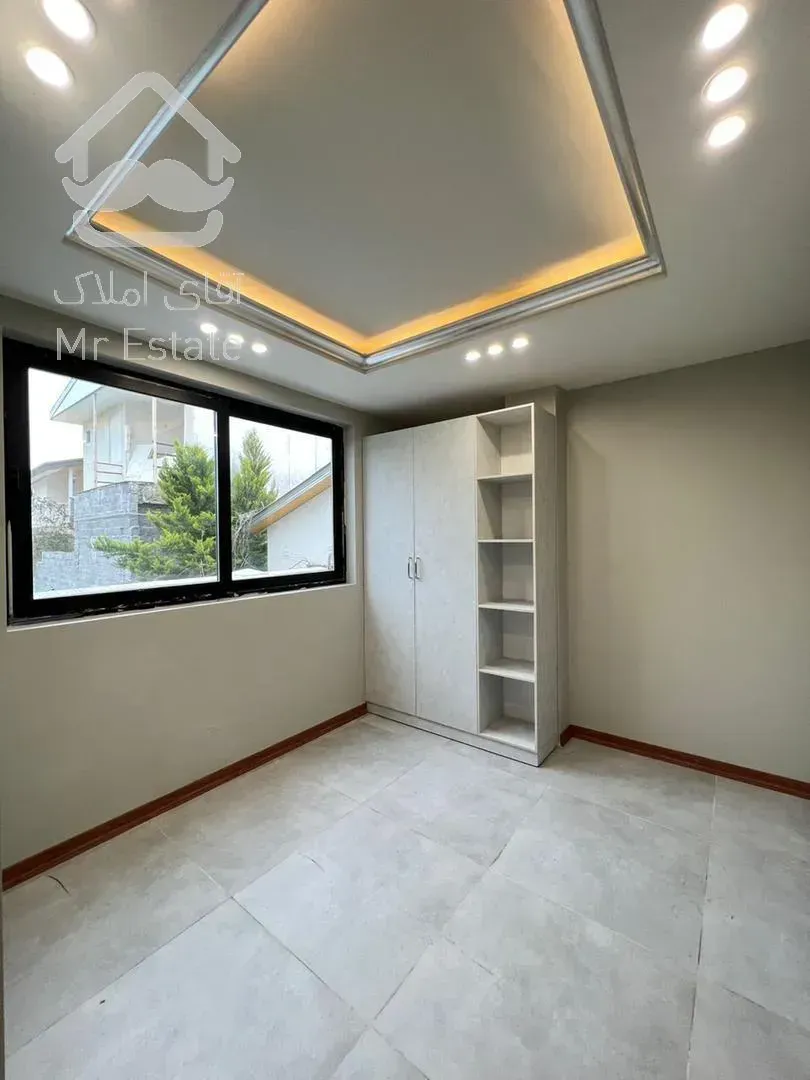 ویلا تریبلکس. شهرکی. متریال عالی.