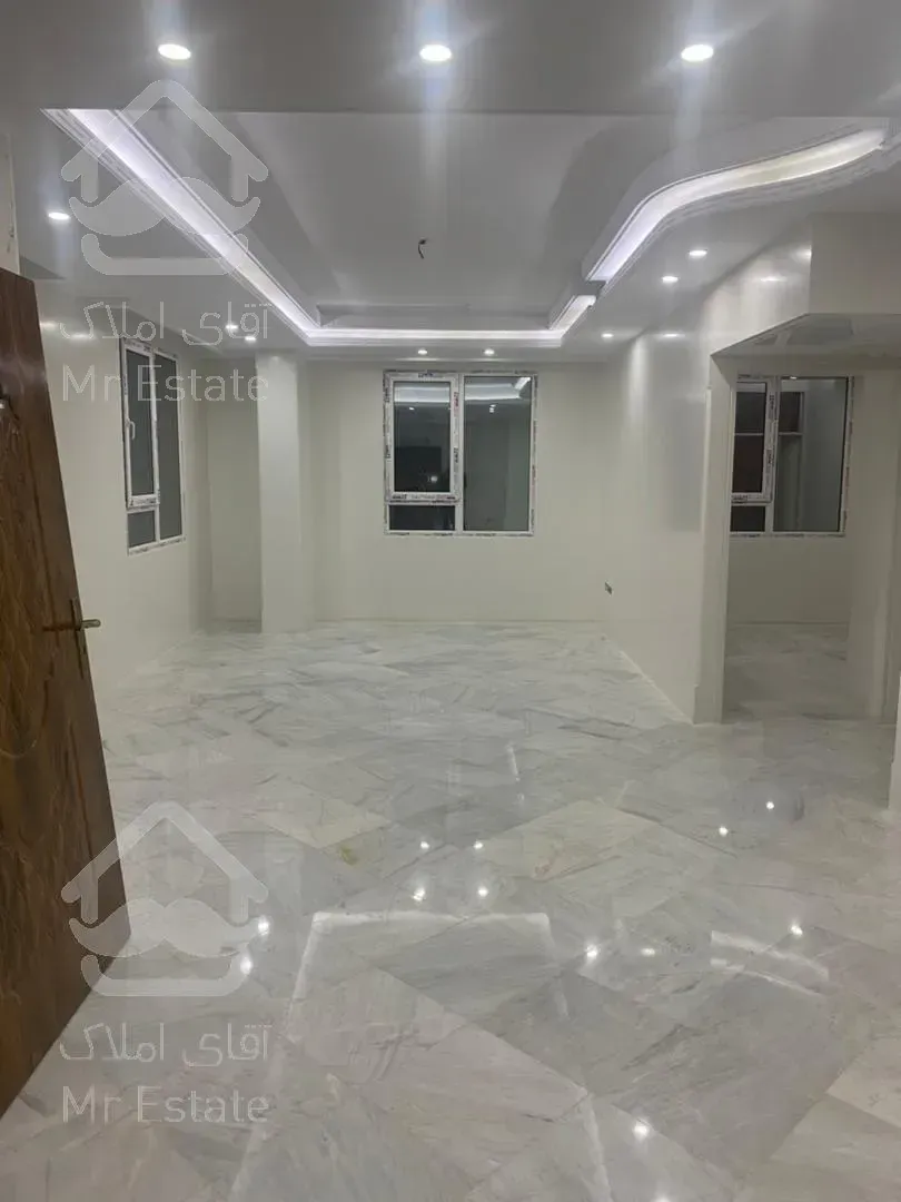 آپارتمان ۸۵ متری دو خواب امکانات عالی  سال ساخت ۱۴۰۰