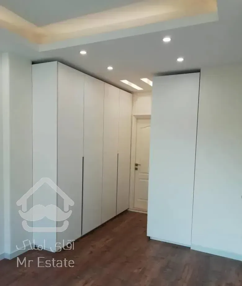 میرداماد شریعتی ۱۳۰ متر ۳خواب نوساز