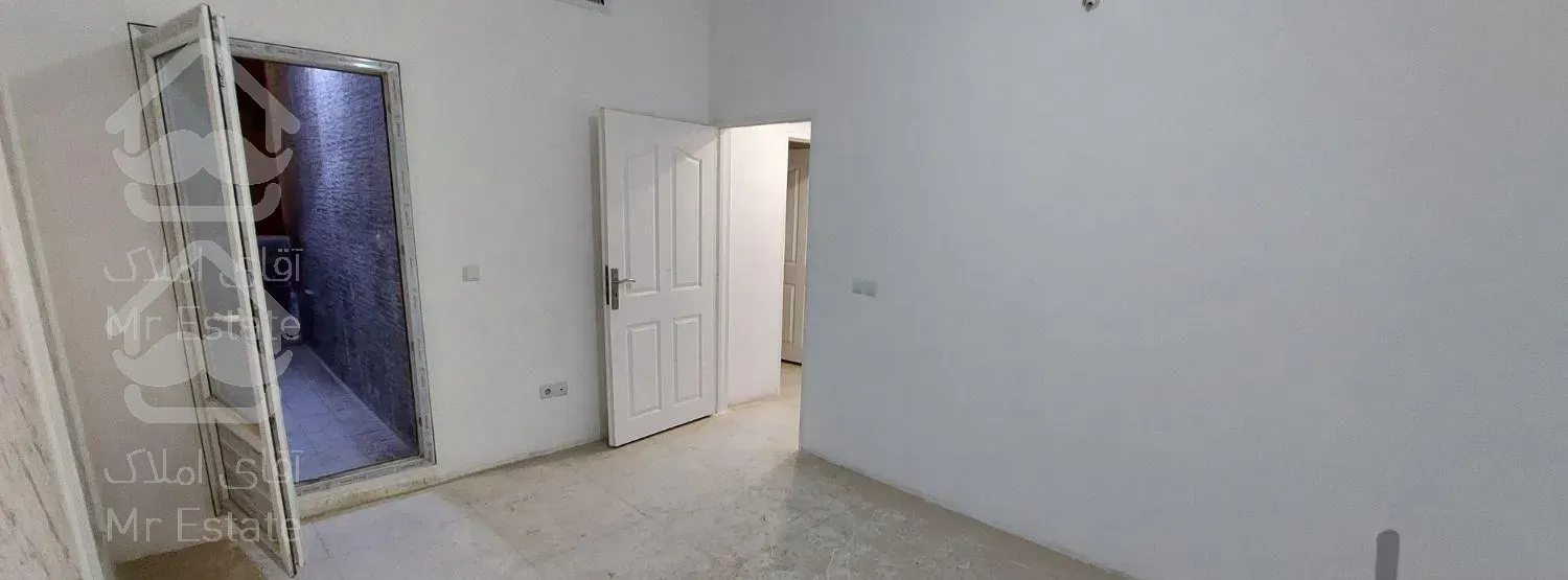 ۸۶متر ، کلیدنخورده ، رویال پارک