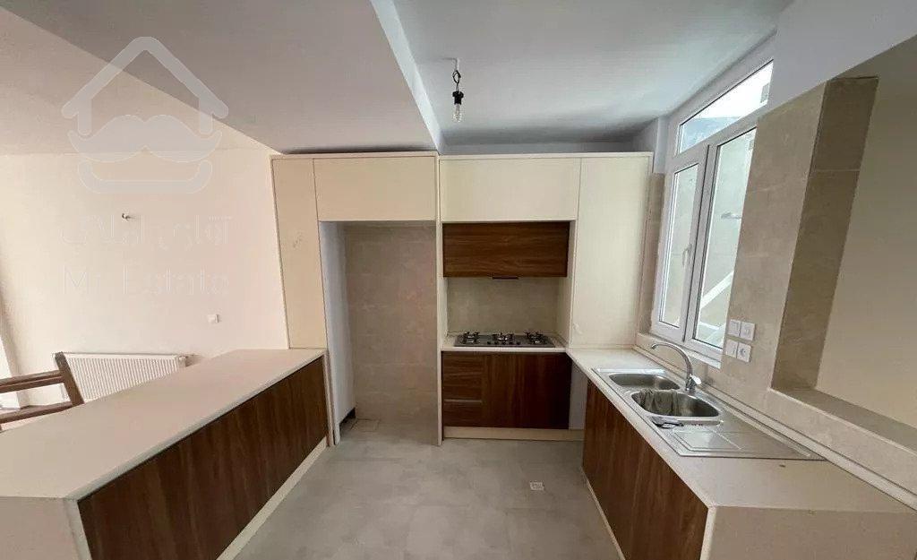 60 متر فول امکانات سالن پرده خور