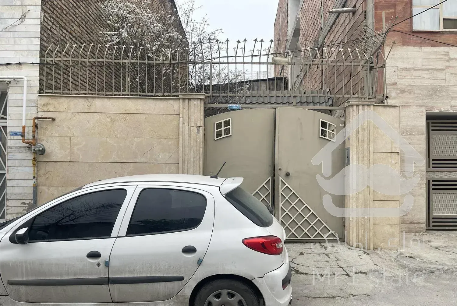 ویلایی گلشهر ۲۶ طالقانی ۴ فقط معاوضه با آپارتمان