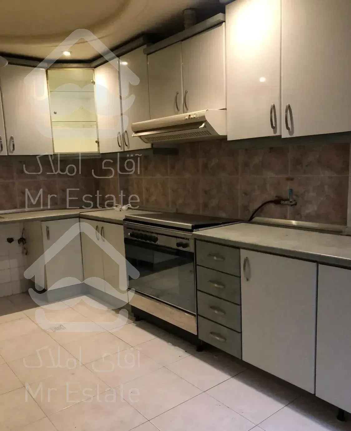 ۱۸۷ متر ۳ خواب تکواحدی شهید عراقی