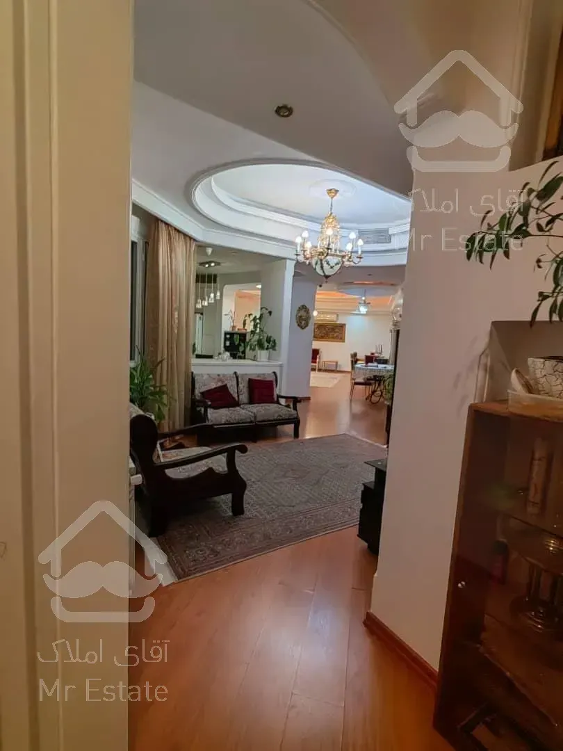 فرمانیه شرقی۱۶۵ متر ۳ خوابه