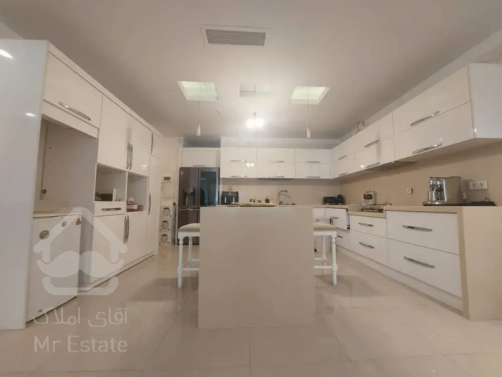 فروش اپارتمان 190متری محمودیه