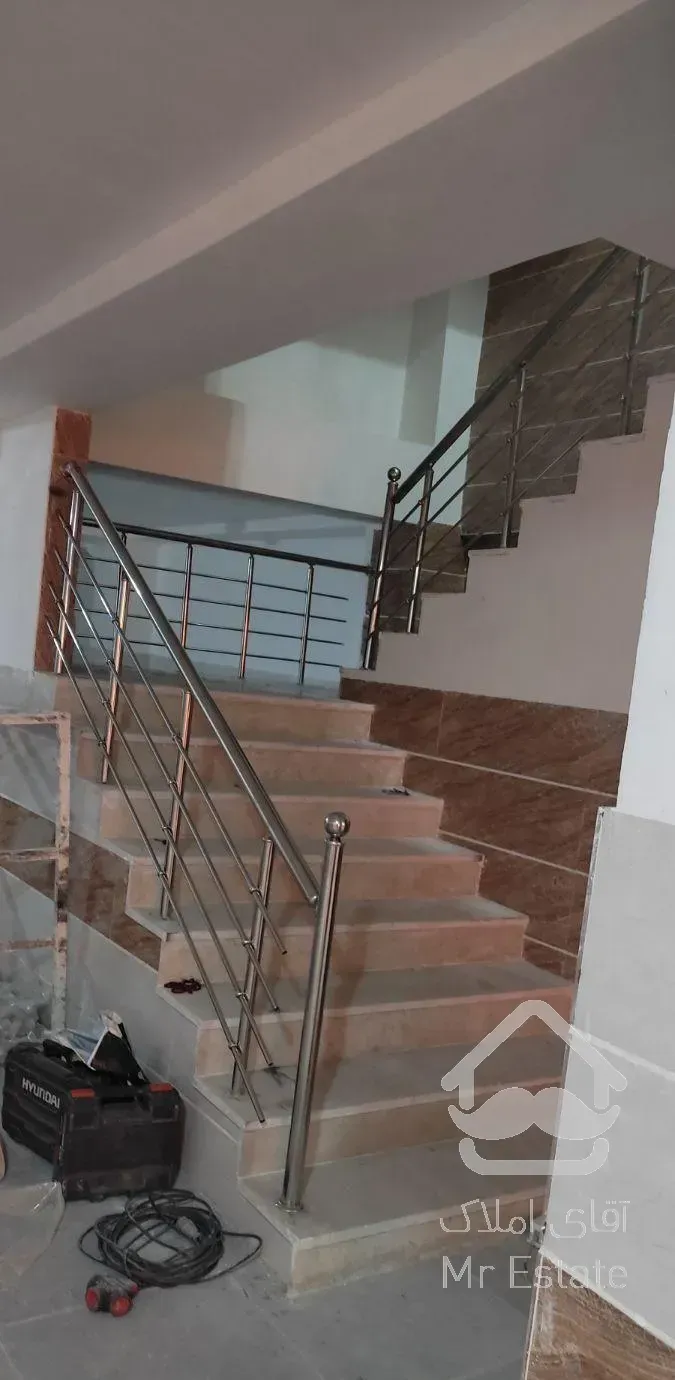 نرده استیل راه پله و حفاظ پنجره و تراس