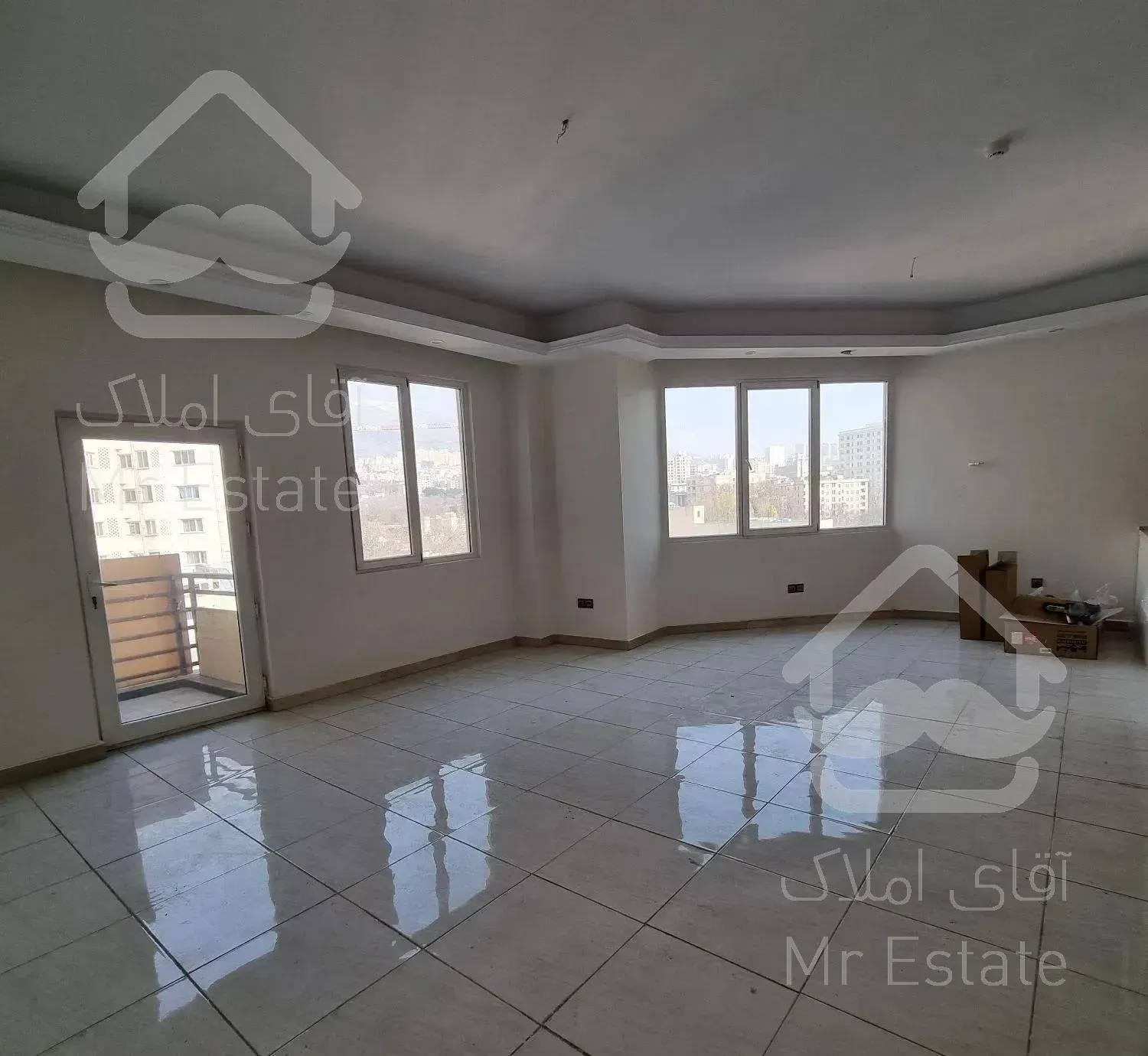 ۱۵۵ متر سه خوابه ازگل **برج گل رز**