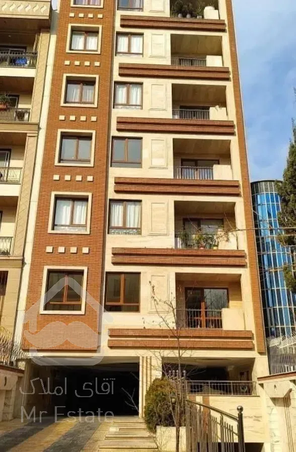 ۸۰ متر / رو به آفتاب/ ۱۰ واحدی / ۷ ساله/ زیر قیمت