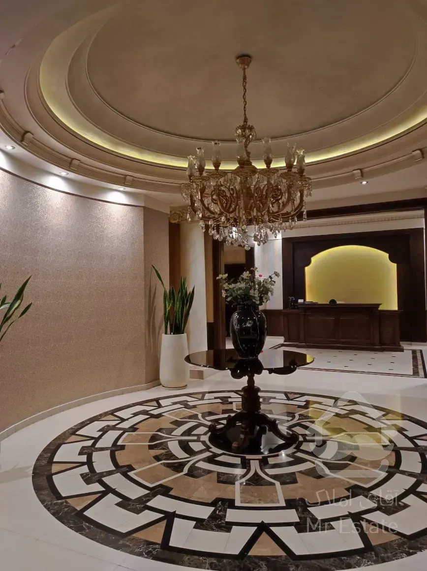 فروش اپارتمان 195 متری زعفرانیه