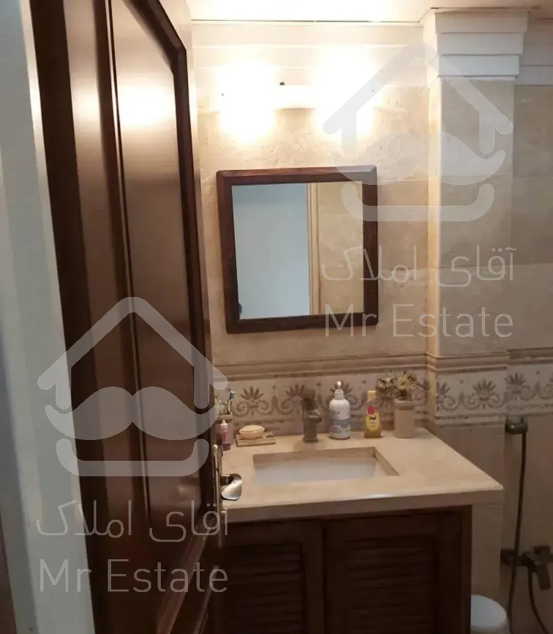 ۱۴۰ متر سه خواب