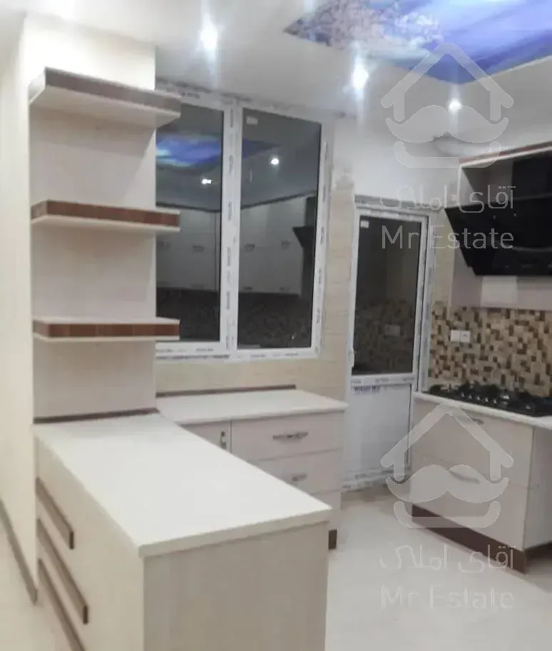 ۱۱۱ متر فول امکانات