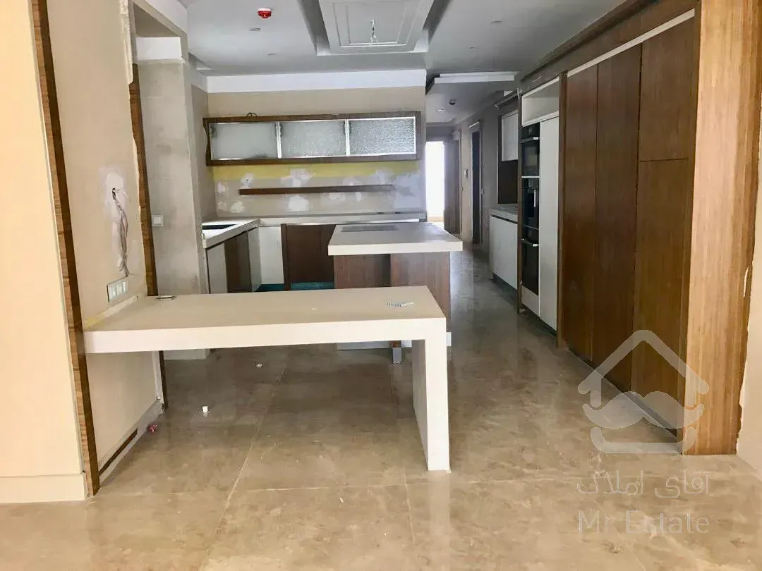 فروش اپارتمان 320 متری ولنجک