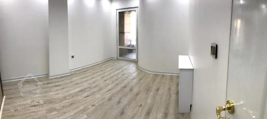 فروش 70 متری پاسداران