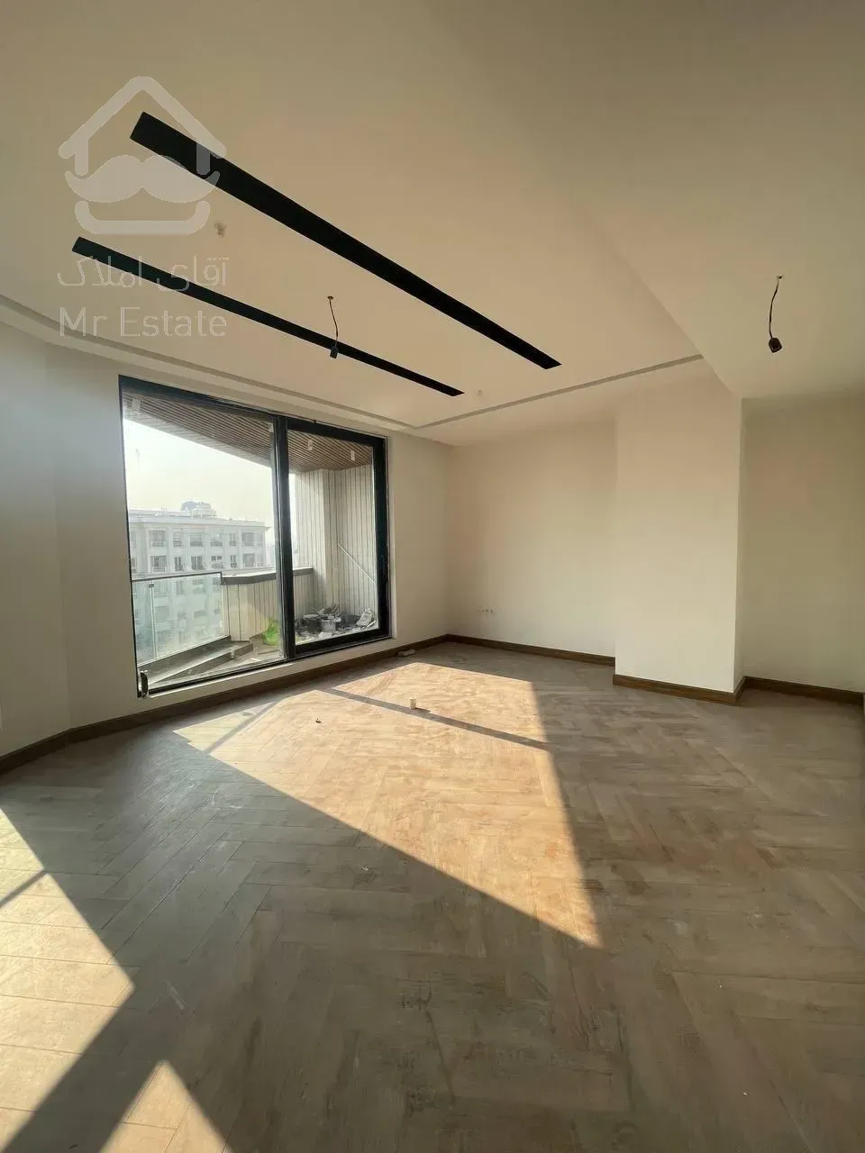 ۱۹۰ متر/فرمانیه/فول مشاعات/غرق نور