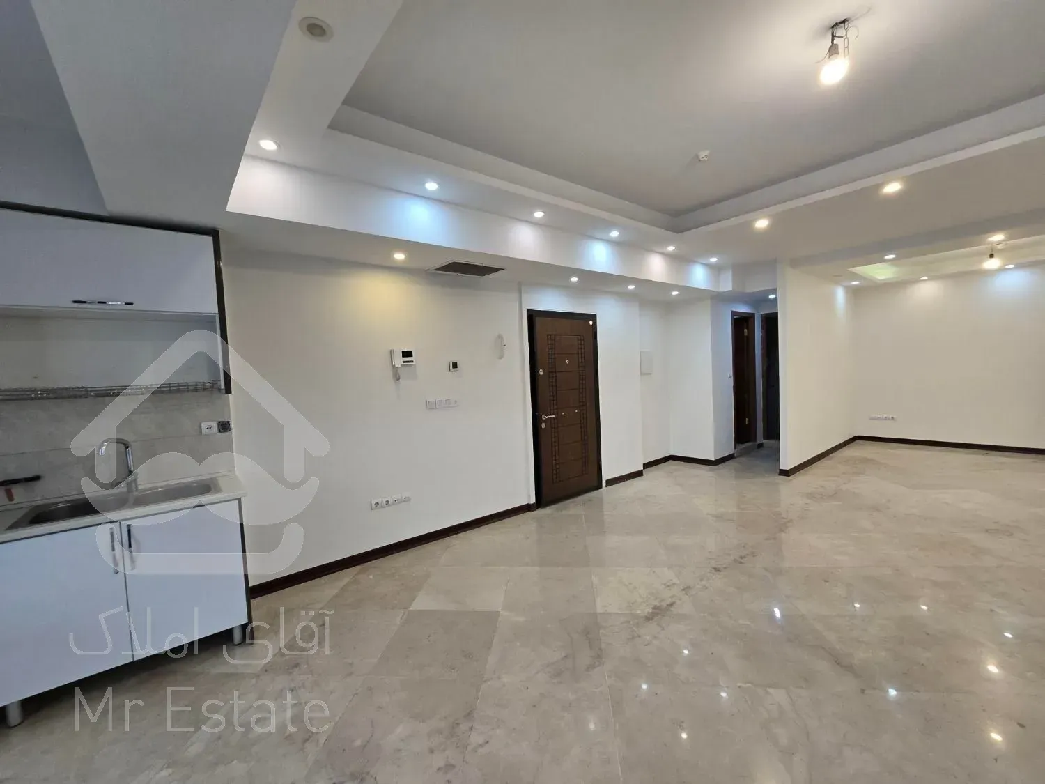 150مترسعادت آباد*سند اداری*۳پارکینگ(خوش نقشه)