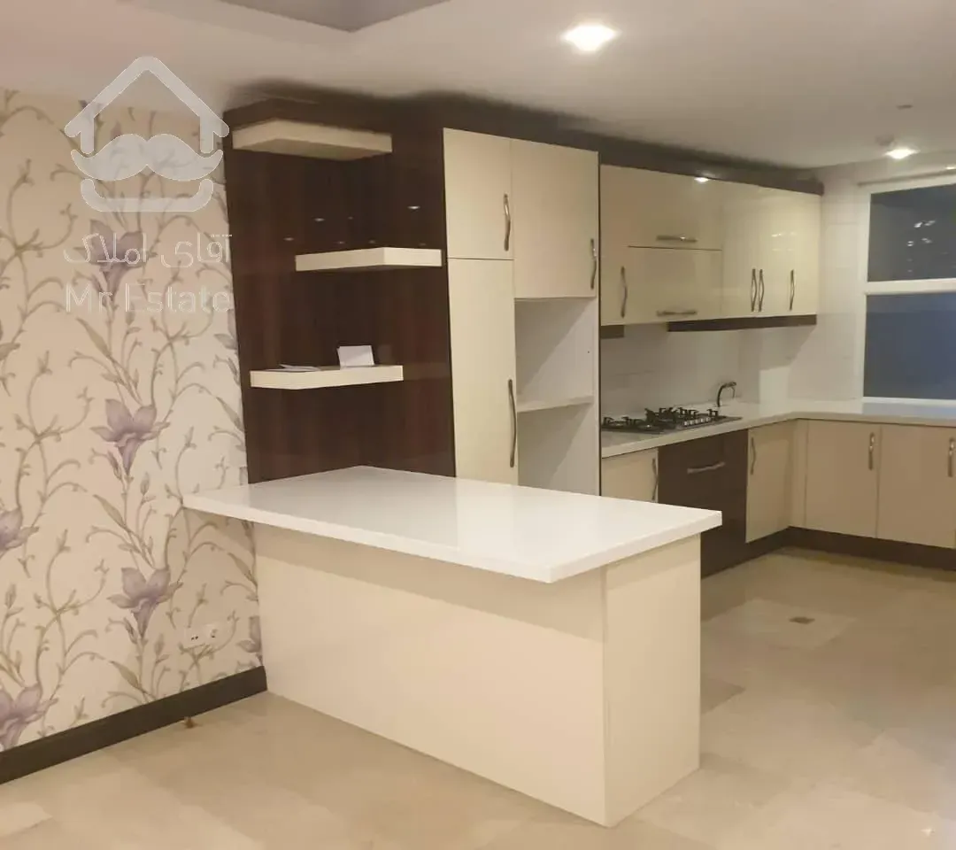 160متر/نیاوران/تراس/مشاعات آبی فعال/3خواب