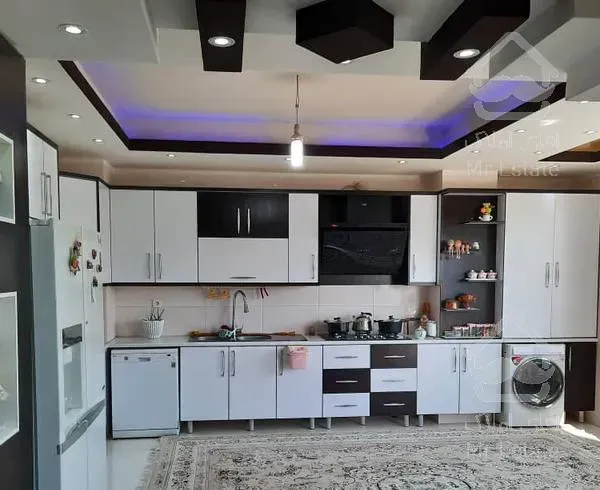 آپارتمان ۱۶۵ متری هشتگرد بعثت